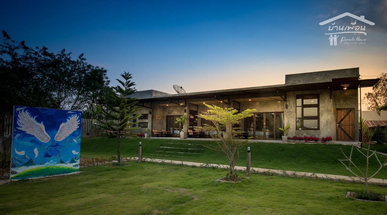Friends House Hotel Chiang Khan Ngoại thất bức ảnh